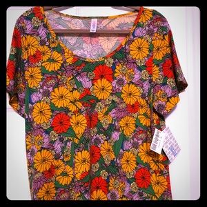 NWT Lularoe Floral Classic T